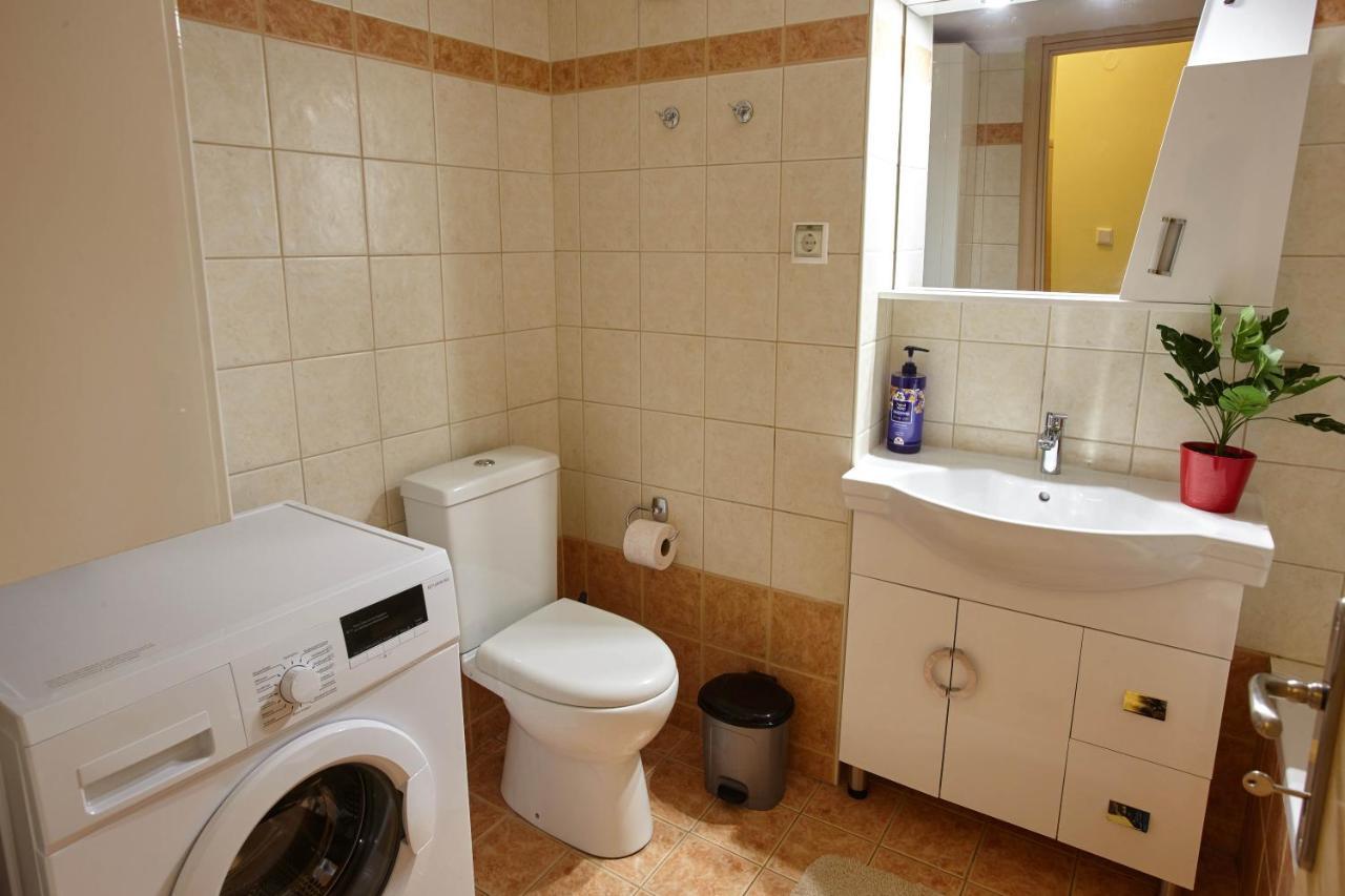 C.L.A. City Loux Apartment Alexandroupolis Buitenkant foto